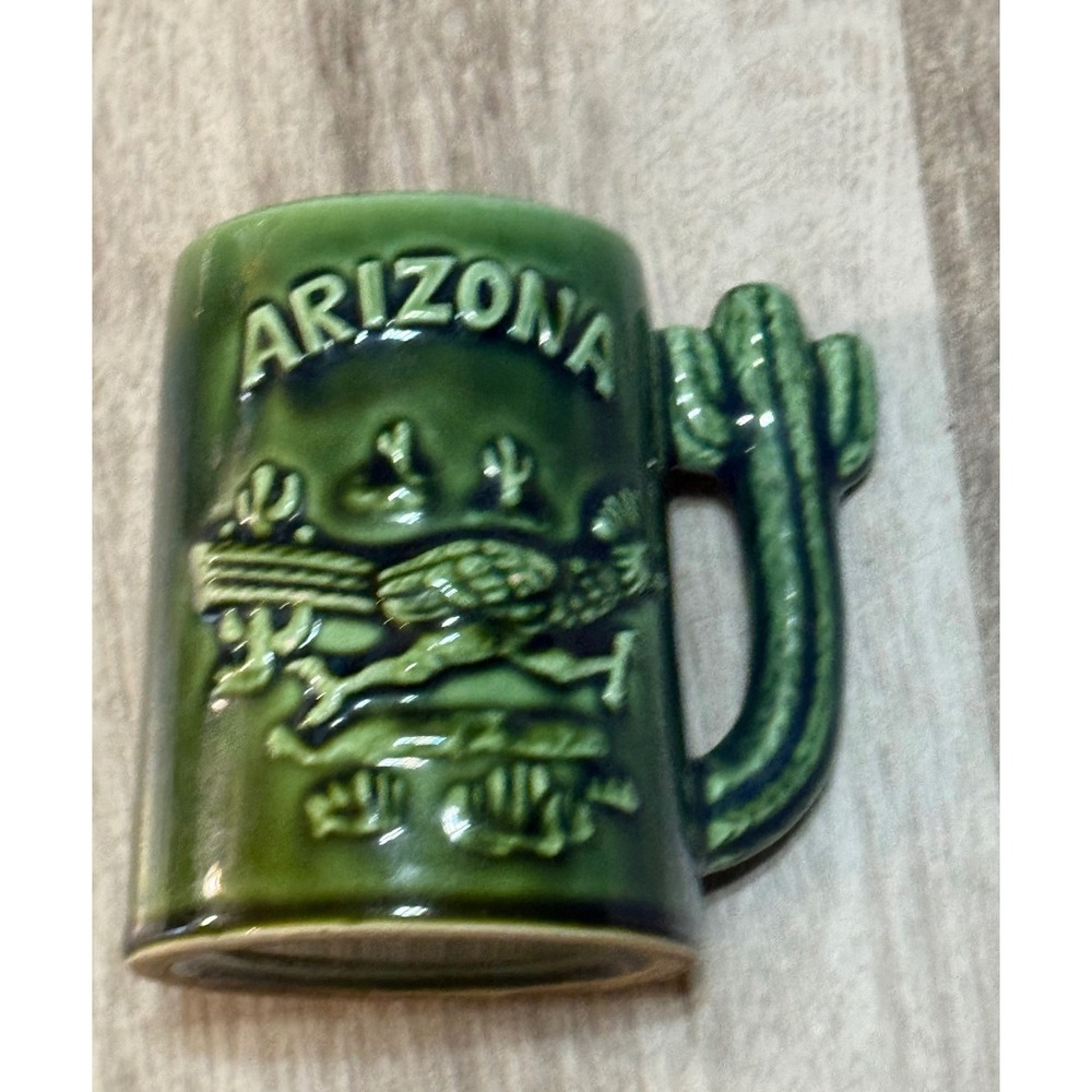 Arizona Souvenir Small mug Green Ceramic Cactus Handle Roadrunner Embossed